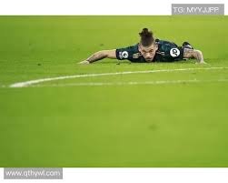 勒布朗·詹姆斯出战吗？湖人对阵雄鹿伤病报告