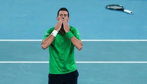 斯卡洛尼：祝贺对手发挥出色；奥塔门迪没出场是出于保护考虑