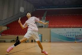 贴脸开大！祖巴茨罚球时，老鹰主场球迷高喊“保罗在哪里？”