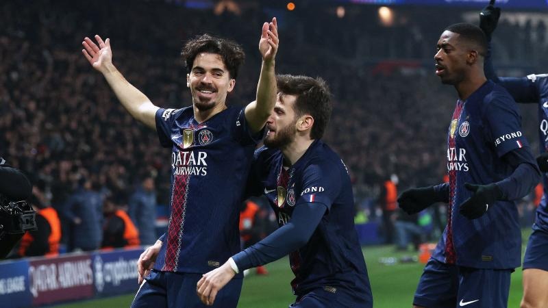 曼联定位球教练告别曼联：很自豪曾担任曼联的助理教练